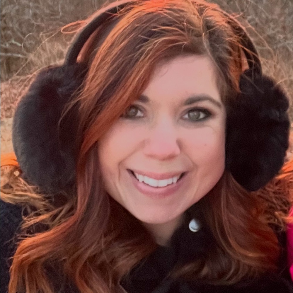 Meet your Posher, Jennifer